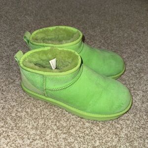 Ultra Mini UGG used size 8